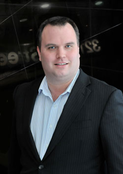 Tom Lander headshot